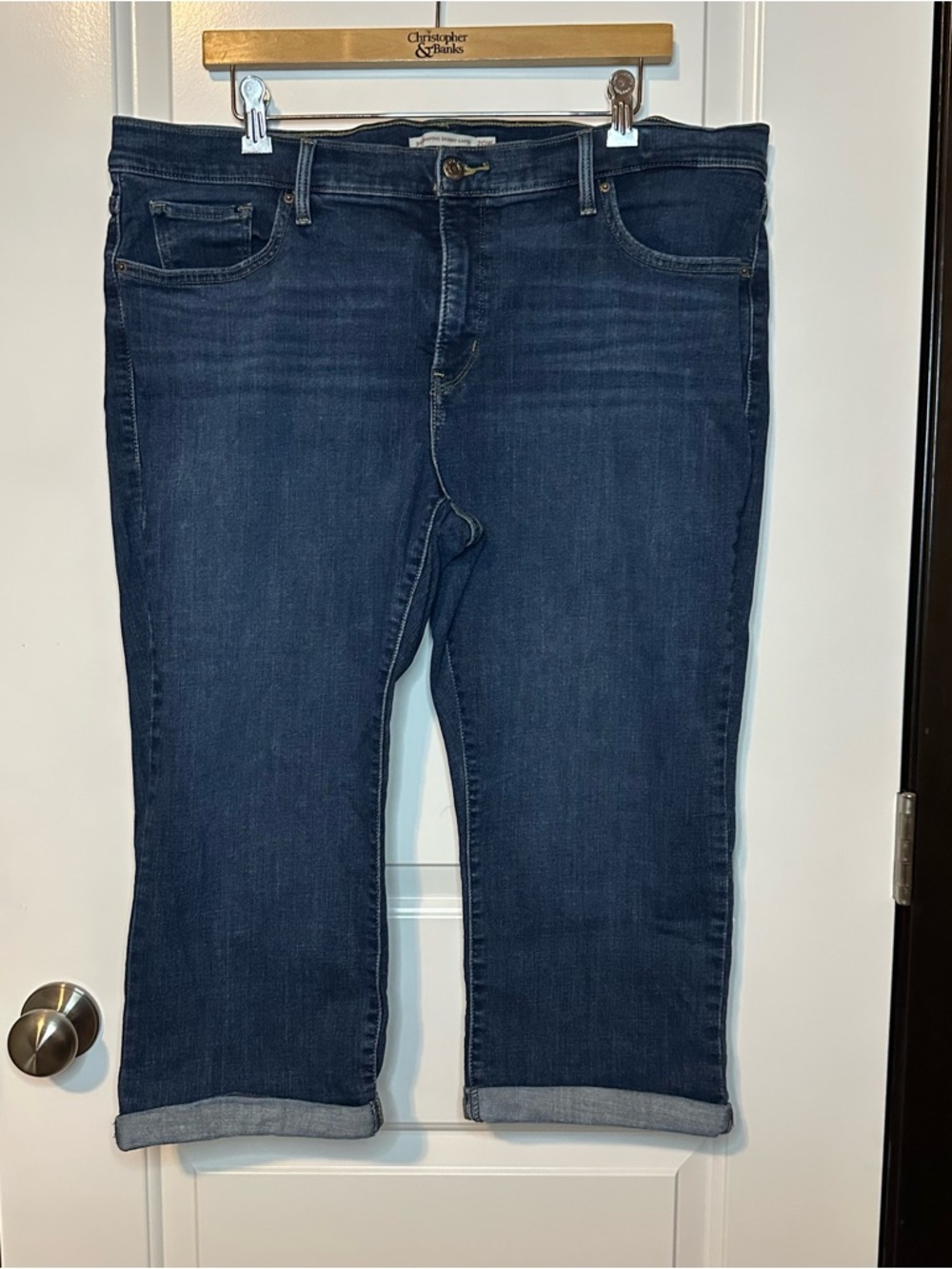 Levi’s 311 Shaping Skinny Capri Dark Wash Denim | Women’s 20W